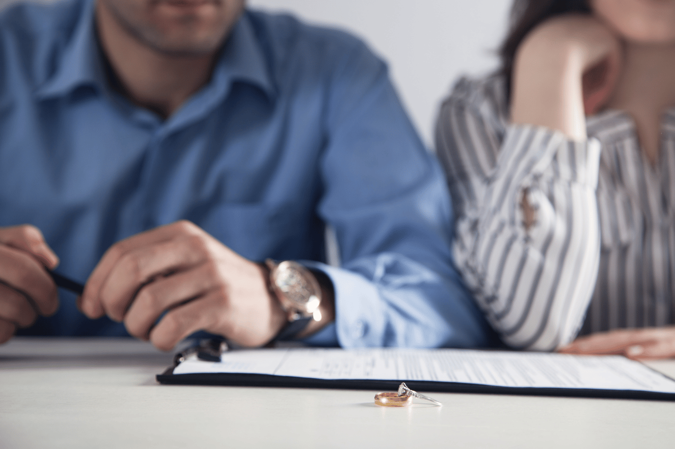 Signing for attorney fees during divorce