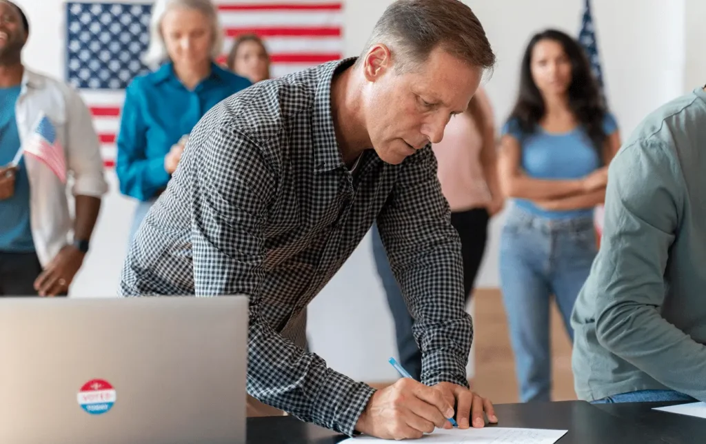 Legal review of a handwritten or unclear will Florida document in a courtroom with attorney consultation